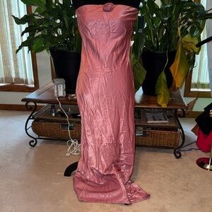 Chic Strapless Rose Gown